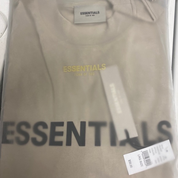 Fear of god  long sleeve tee shirt - Picture 2 of 5